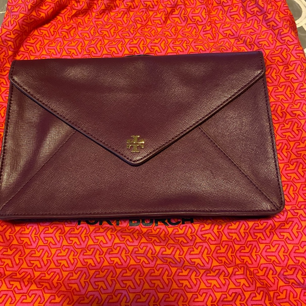 Tory Burch Envelope clutch. 10"L x 1"W x 7"H